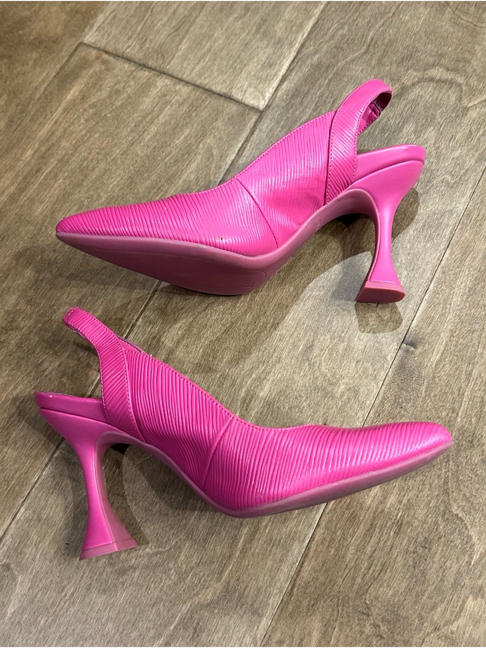 Vionic Hot Pink Slingback ribbed Pointed-Toe Heels 7 - Picture 3 of 13
